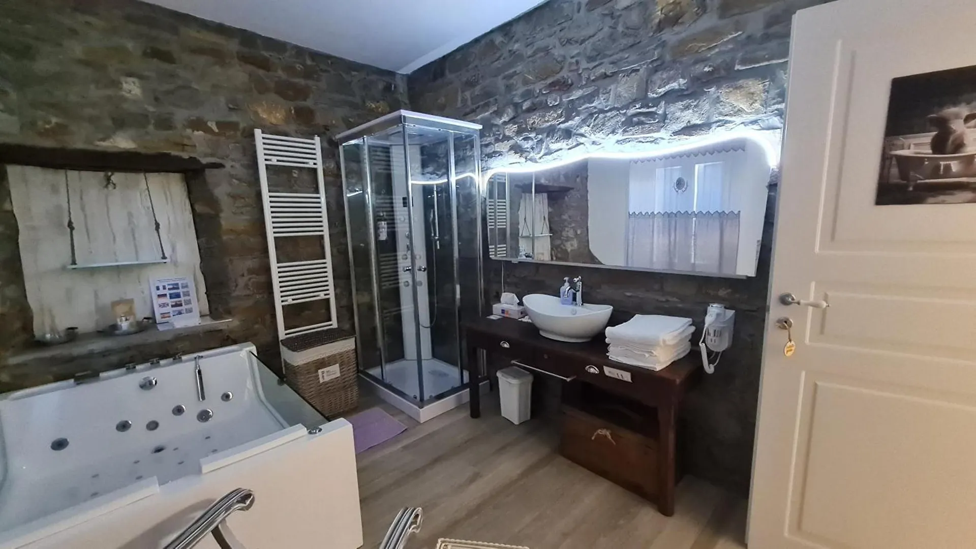 Tana Della Lavanda Montefiorino Holiday home